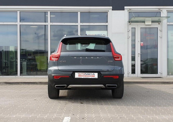 Volvo XC 40 cena 119900 przebieg: 81595, rok produkcji 2019 z Knurów małe 232